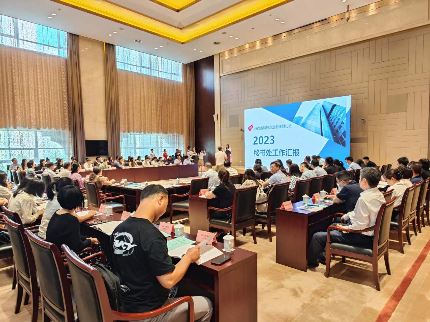 648aa93b39519.jpg 648aa93b39519.jpg